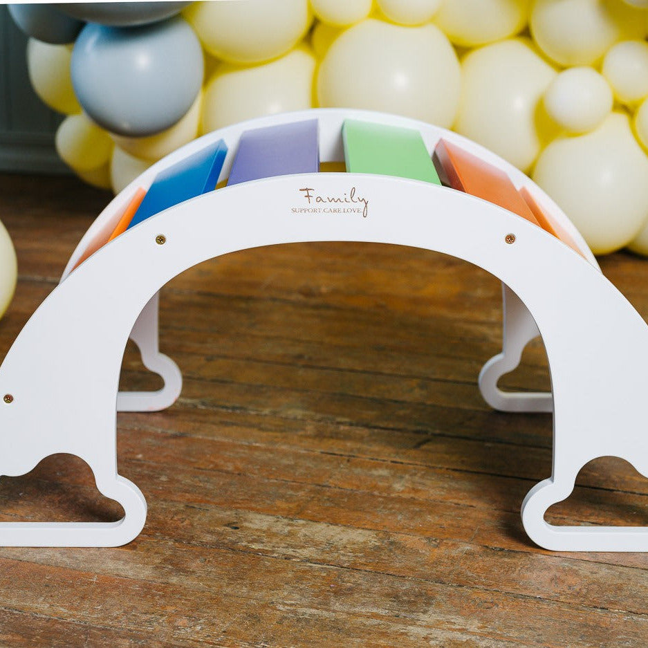 The Sway Rainbow Climber / Swing