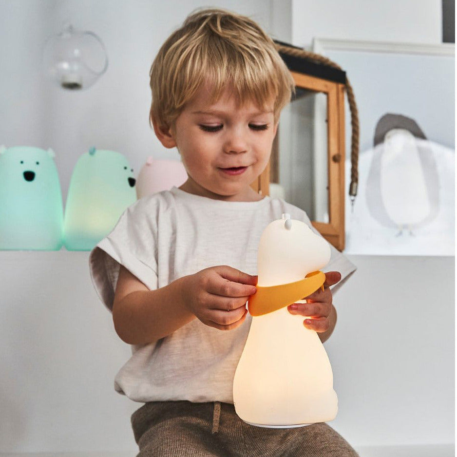 Giraffe Silicone Lamp - White